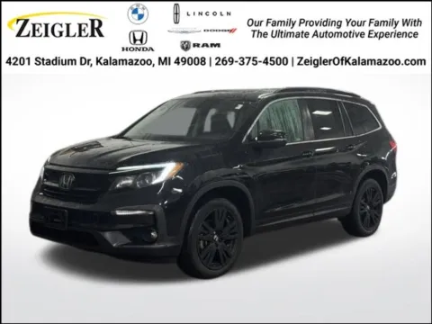 Black 2022 Honda Pilot Special Edition for sale in Kalamazoo, MI