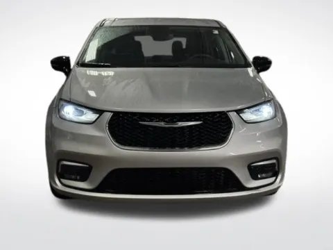 Another view of 2024 Chrysler Pacifica Touring L for sale in Kalamazoo, MI at Zeigler BMW of Kalamazoo