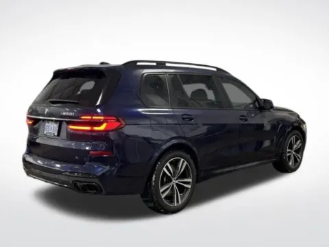 More photos of 2024 BMW X7 M60i at Zeigler BMW of Kalamazoo, MI