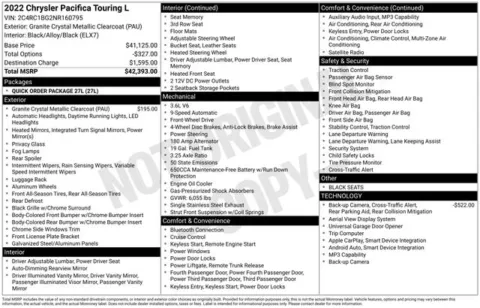 More photos of 2022 Chrysler Pacifica Touring L at Zeigler BMW of Kalamazoo, MI