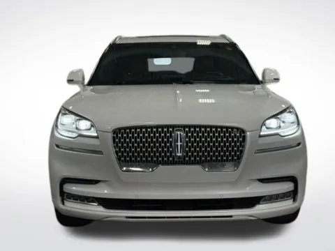 Another view of 2021 Lincoln Aviator Reserve for sale in Kalamazoo, MI at Zeigler BMW of Kalamazoo