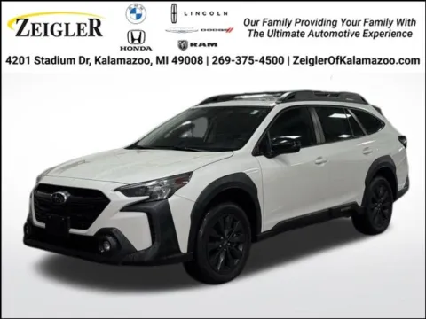 White 2023 Subaru Outback Onyx Edition XT for sale in Kalamazoo, MI