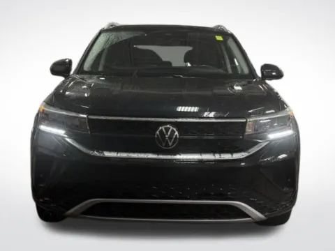 Photos of 2024 Volkswagen Taos 1.5T SE for sale in Kalamazoo, MI at Zeigler BMW of Kalamazoo