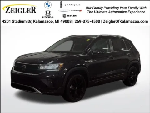 Black 2024 Volkswagen Taos 1.5T SE for sale in Kalamazoo, MI
