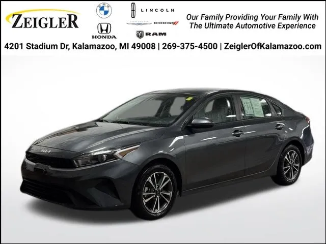 Gray 2024 Kia Forte LXS for sale in Kalamazoo, MI