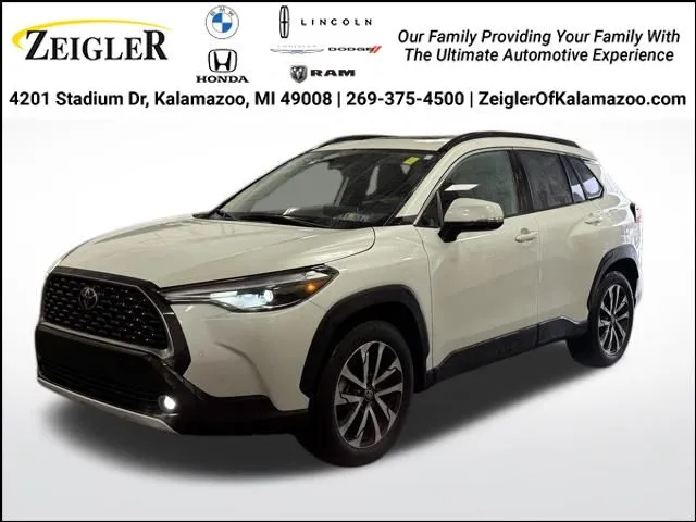 2024 Toyota Corolla Cross XLE for sale in Kalamazoo, MI