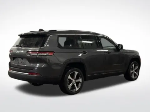 More photos of 2023 Jeep Grand Cherokee L Limited at Zeigler BMW of Kalamazoo, MI