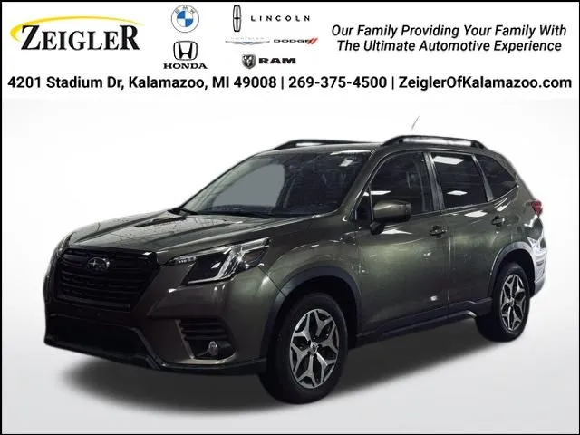 Green 2023 Subaru Forester Premium for sale in Kalamazoo, MI