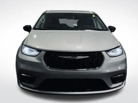 Another view of 2024 Chrysler Pacifica Touring L for sale in Kalamazoo, MI at Zeigler BMW of Kalamazoo