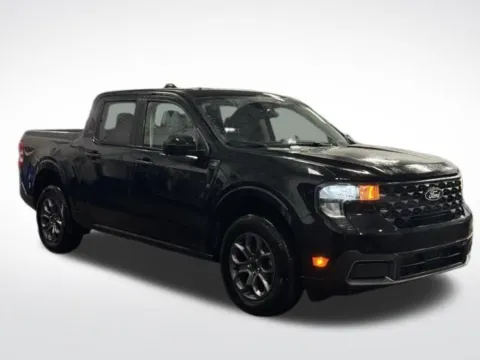 More photos of 2025 Ford Maverick XLT at Zeigler BMW of Kalamazoo, MI