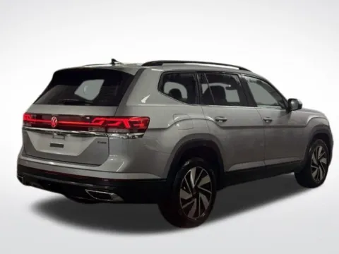 More photos of 2025 Volkswagen Atlas 2.0T SE w/Technology at Zeigler BMW of Kalamazoo, MI