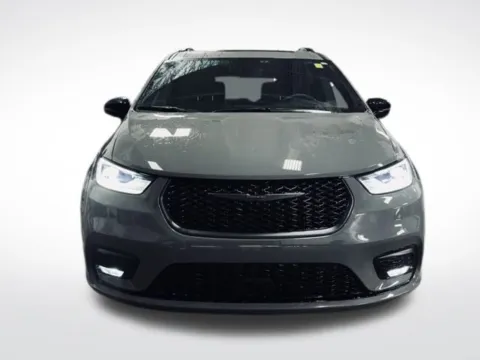 Another view of 2025 Chrysler Pacifica Limited for sale in Kalamazoo, MI at Zeigler BMW of Kalamazoo