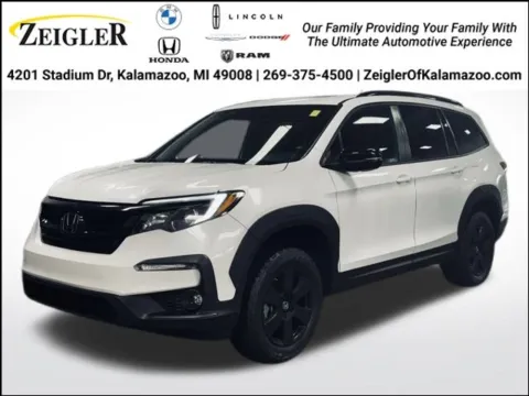 White 2022 Honda Pilot TrailSport for sale in Kalamazoo, MI