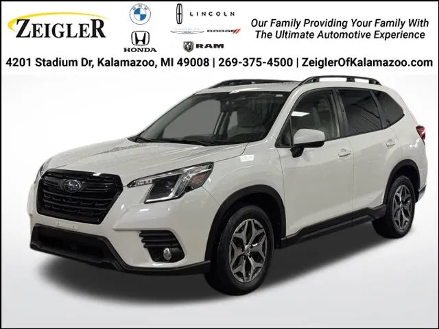 White 2023 Subaru Forester Premium for sale in Kalamazoo, MI
