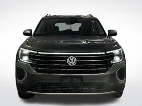 Photos of 2025 Volkswagen Atlas 2.0T SE w/Technology for sale in Kalamazoo, MI at Zeigler BMW of Kalamazoo