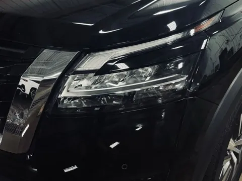 Photos of 2023 Nissan Pathfinder SL for sale in Kalamazoo, MI at Zeigler BMW of Kalamazoo