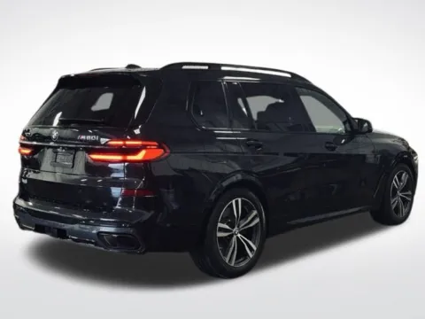 More photos of 2025 BMW X7 M60i at Zeigler BMW of Kalamazoo, MI