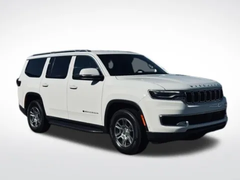 More photos of 2022 Jeep Wagoneer Series I at Zeigler BMW of Kalamazoo, MI