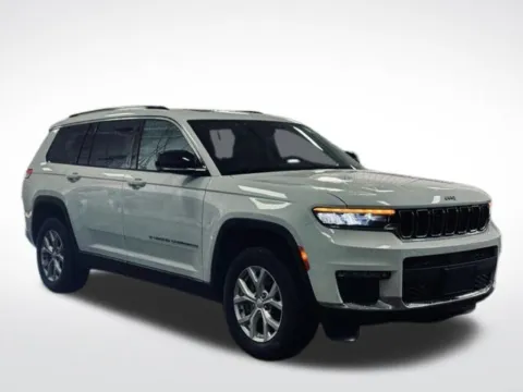 More photos of 2023 Jeep Grand Cherokee L Limited at Zeigler BMW of Kalamazoo, MI