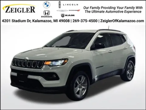 White 2022 Jeep Compass Latitude for sale in Kalamazoo, MI