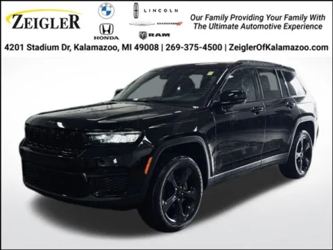 Black 2023 Jeep Grand Cherokee Altitude for sale in Kalamazoo, MI