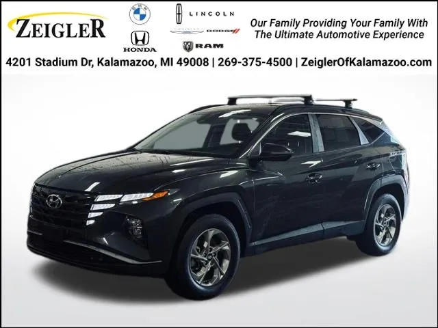 Gray 2023 Hyundai Tucson SEL for sale in Kalamazoo, MI