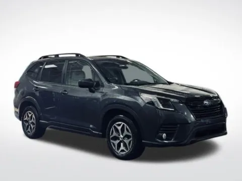 More photos of 2022 Subaru Forester Premium at Zeigler BMW of Kalamazoo, MI