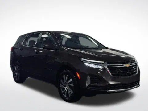 More photos of 2023 Chevrolet Equinox LT at Zeigler BMW of Kalamazoo, MI