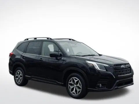 More photos of 2022 Subaru Forester Premium at Zeigler BMW of Kalamazoo, MI