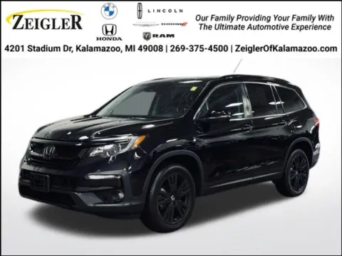 Black 2022 Honda Pilot Special Edition for sale in Kalamazoo, MI