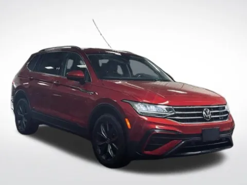 More photos of 2022 Volkswagen Tiguan 2.0T SE at Zeigler BMW of Kalamazoo, MI