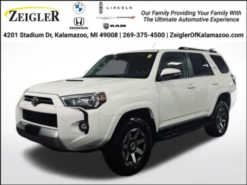 White 2024 Toyota 4Runner TRD Off-Road Premium for sale in Kalamazoo, MI
