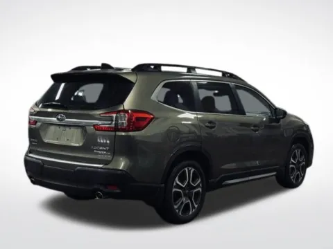 More photos of 2025 Subaru Ascent Limited at Zeigler BMW of Kalamazoo, MI
