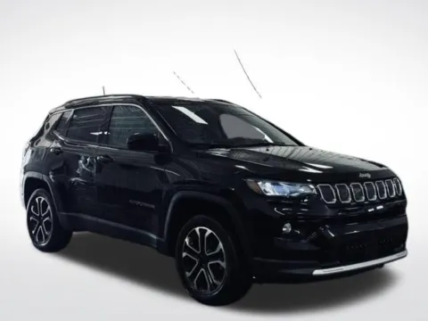 More photos of 2022 Jeep Compass Limited at Zeigler BMW of Kalamazoo, MI