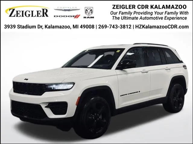 White 2023 Jeep Grand Cherokee Altitude for sale in Kalamazoo, MI
