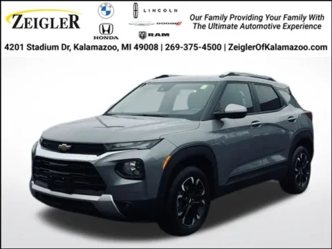 Gray 2023 Chevrolet TrailBlazer LT for sale in Kalamazoo, MI
