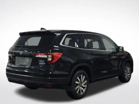 More photos of 2022 Honda Pilot EX-L at Zeigler BMW of Kalamazoo, MI