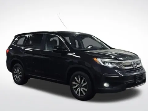 More photos of 2022 Honda Pilot EX-L at Zeigler BMW of Kalamazoo, MI