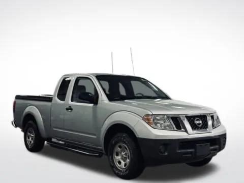 More photos of 2018 Nissan Frontier S at Zeigler BMW of Kalamazoo, MI