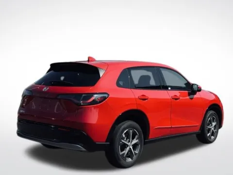 More photos of 2023 Honda HR-V EX-L at Zeigler BMW of Kalamazoo, MI