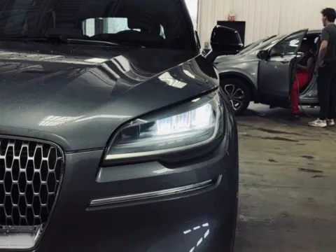 Another view of 2022 Lincoln Aviator Reserve for sale in Kalamazoo, MI at Zeigler BMW of Kalamazoo