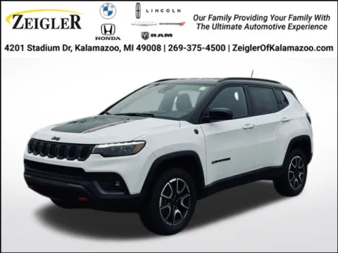 White 2025 Jeep Compass Trailhawk for sale in Kalamazoo, MI