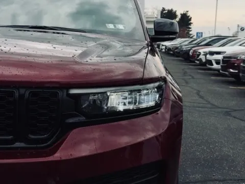 Another view of 2024 Jeep Grand Cherokee Altitude X for sale in Kalamazoo, MI at Zeigler BMW of Kalamazoo
