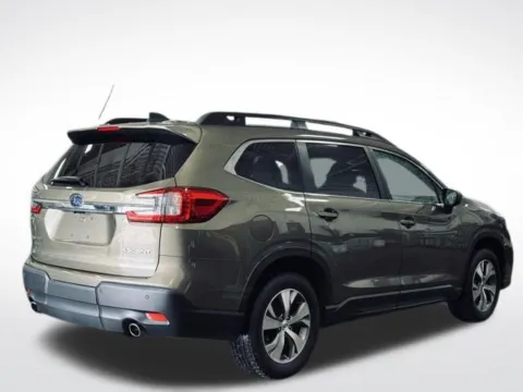 More photos of 2024 Subaru Ascent Premium at Zeigler BMW of Kalamazoo, MI