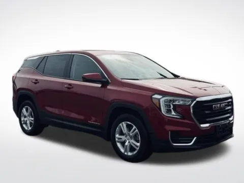 More photos of 2024 GMC Terrain SLE at Zeigler BMW of Kalamazoo, MI