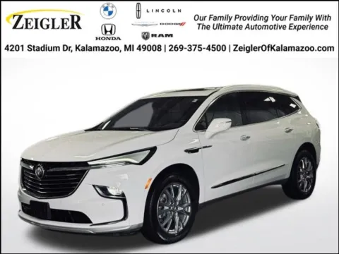 White 2023 Buick Enclave Essence for sale in Kalamazoo, MI