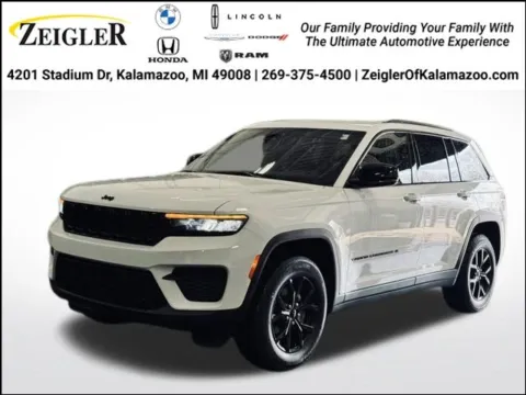 White 2025 Jeep Grand Cherokee Altitude for sale in Kalamazoo, MI