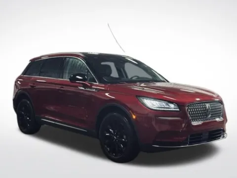 More photos of 2021 Lincoln Corsair Standard at Zeigler BMW of Kalamazoo, MI