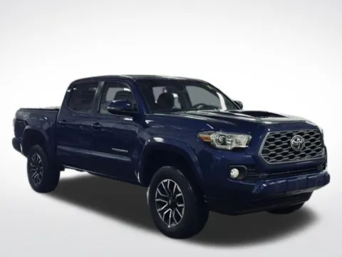 More photos of 2023 Toyota Tacoma at Zeigler BMW of Kalamazoo, MI