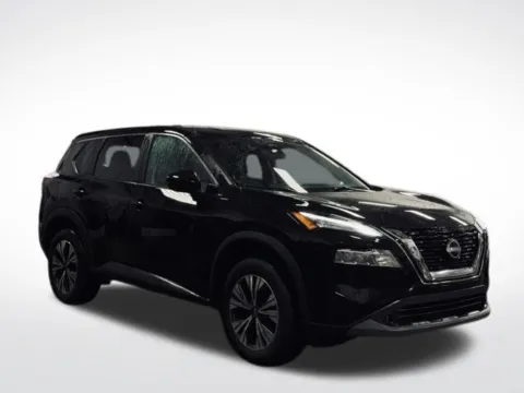 More photos of 2022 Nissan Rogue SV at Zeigler BMW of Kalamazoo, MI